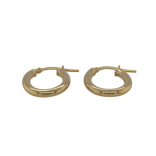 New 9ct Yellow Gold Plain Oval Creole Earrings with the weight 0.90 grams and approx 2cm height