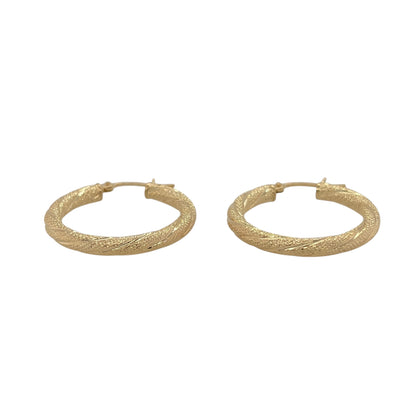 New 9ct Yellow Gold Textured Twisted Hoop Creole Earrings with the weight 1.30 gram and approx 2.3cm diameter
