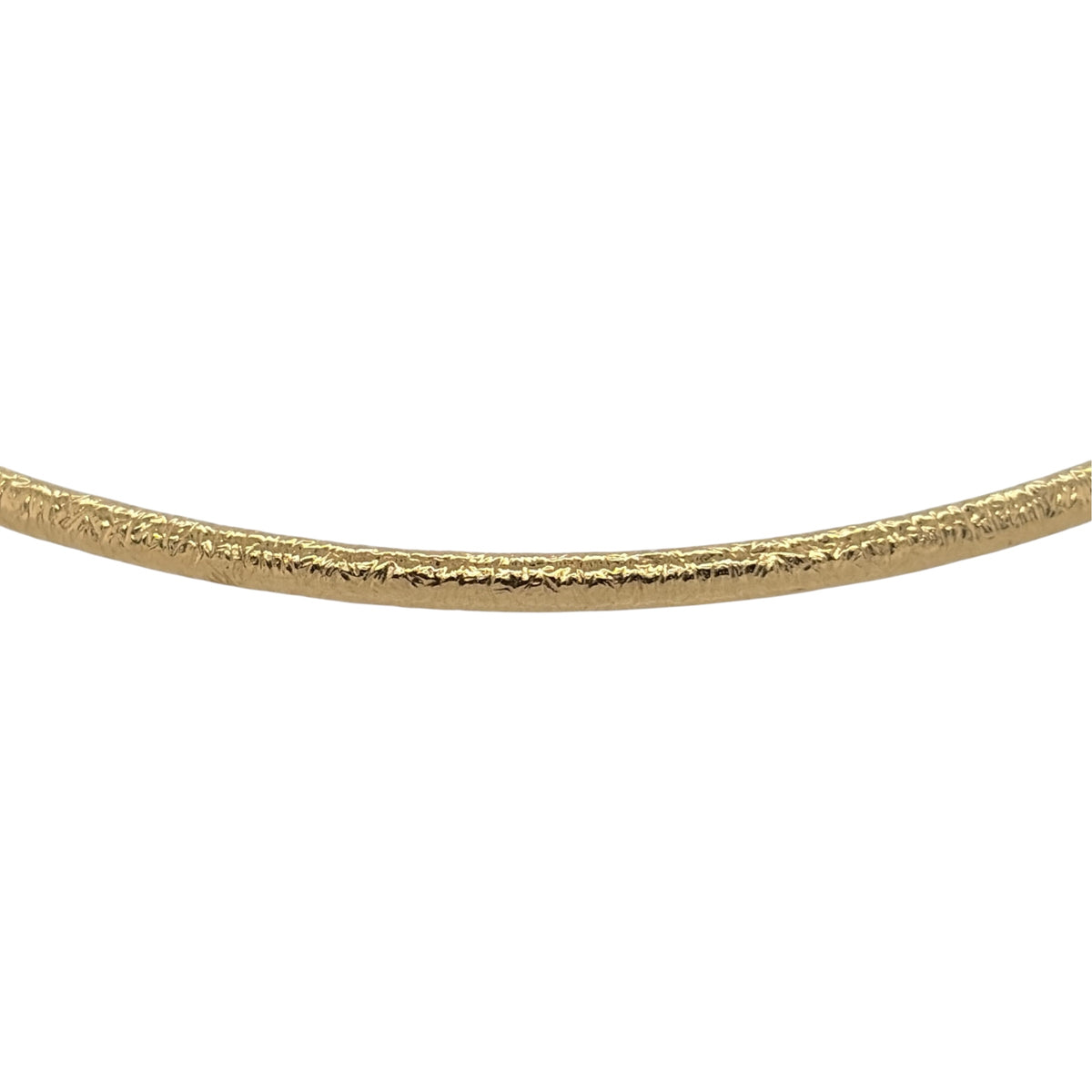 New 9ct Yellow Gold Textured Bangle with the weight 1.30 grams and diameter 6.5cm