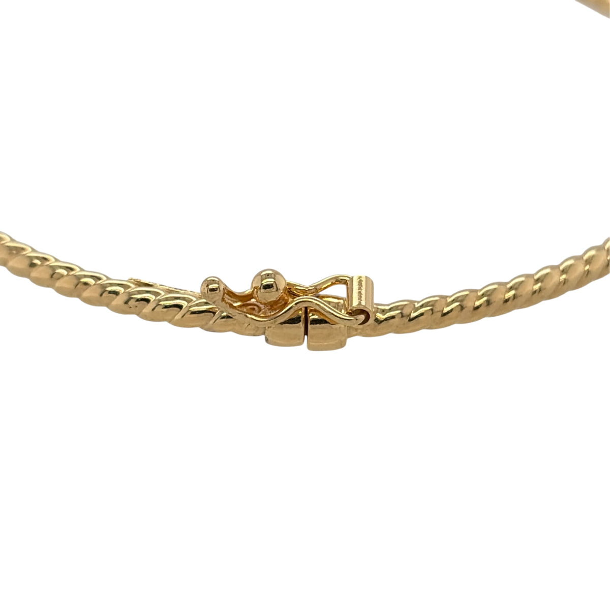 New 9ct Yellow Gold Circle Twist Bangle with the weight 2.10 grams and diameter 6.5cm