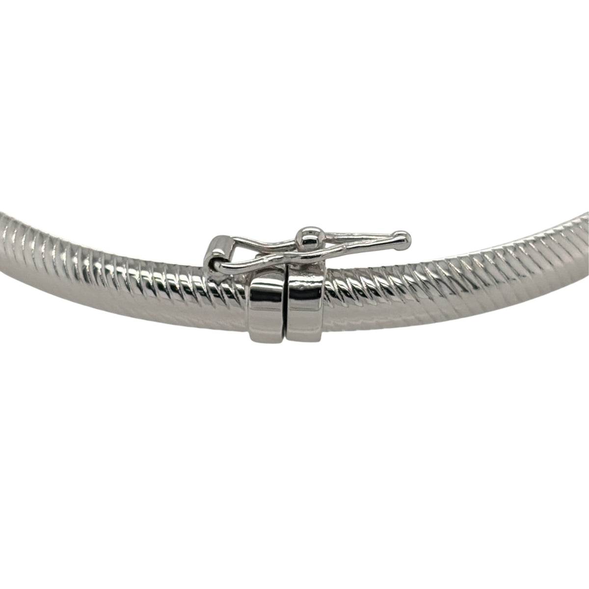 9ct White Gold Textured Hinged Bangle