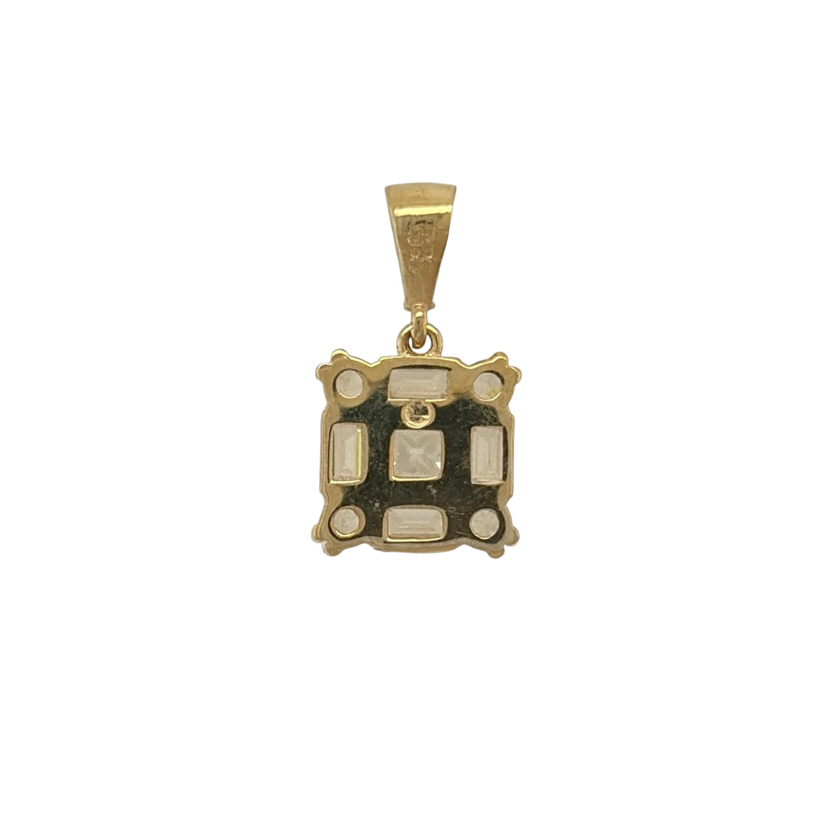 New 9ct Gold &amp; Cubic Zirconia Cluster Square Pendant with the weight 1 gram. The pendant is approx 1.5cm by 0.9cm including the bail