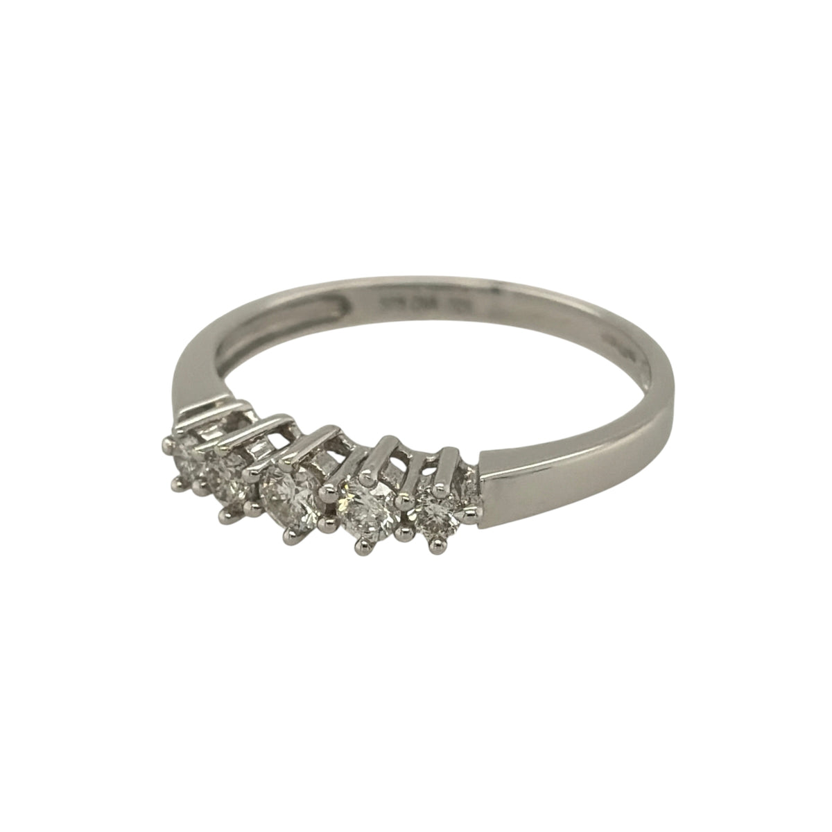 New 9ct White Gold &amp; Diamond Five Stone Band Ring in various sizes with the approx weight 1.60 grams. There is 0.25ct of diamond content in the ring has approximate clarity i1 and colour H - I