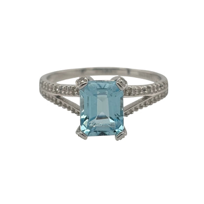 9ct White Gold Diamond & Blue Topaz Ring