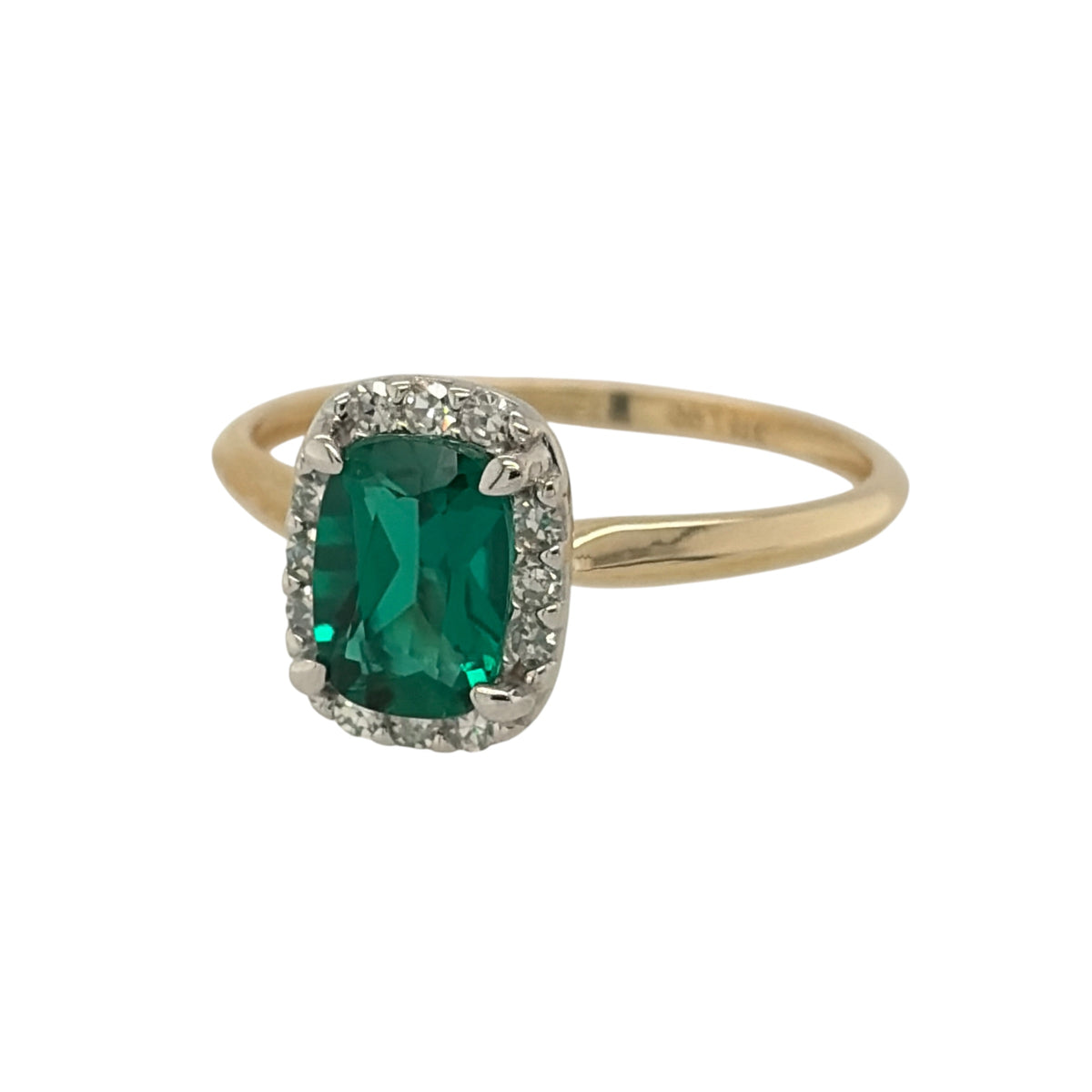 New 9ct Gold Lab Grown Diamond &amp; Lab Grown Emerald Elongated Cushion Cluster Ring in various sizes with the approx weight 1.60 grams. There is approximatley 0.11ct of lab grown diamond content in the ring has approximate clarity i2 and colour J. The elongated cushion lab grown emerald stone is 7mm by 5mm