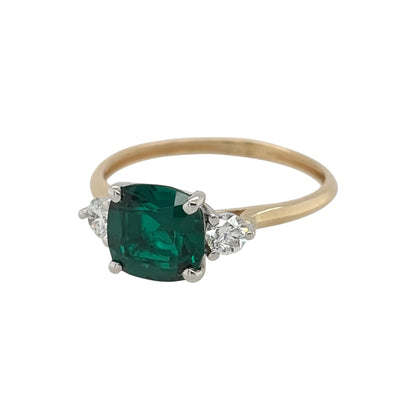 New 9ct Gold Lab Grown Diamond &amp; Lab Grown Emerald Elongated Cushion Cluster Ring in various sizes with the approx weight 1.70 grams. There is approximatley 0.16ct of lab grown diamond content in the ring has approximate clarity i2 and colour J. The cushion lab grown emerald stone is 7mm by 7mm