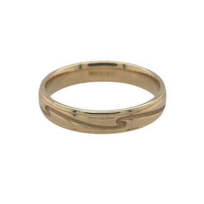 18ct Gold Wave Detail Band Ring