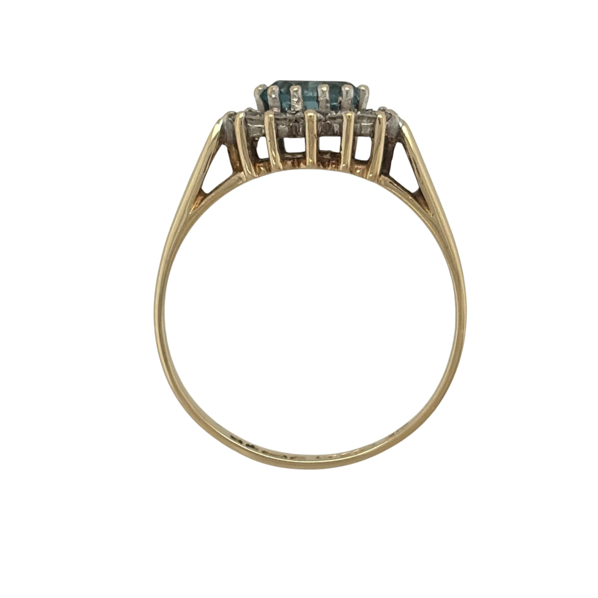 9ct Gold Blue Topaz & Cubic Zirconia Cluster Ring
