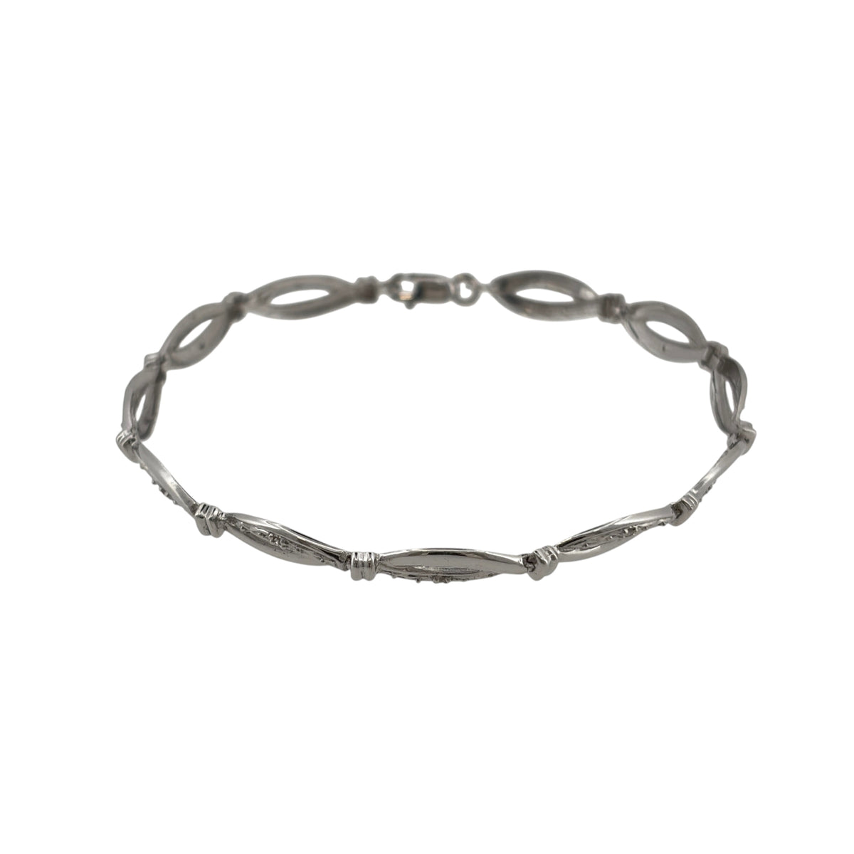 9ct White Gold & Diamond Link 7.5" Bracelet