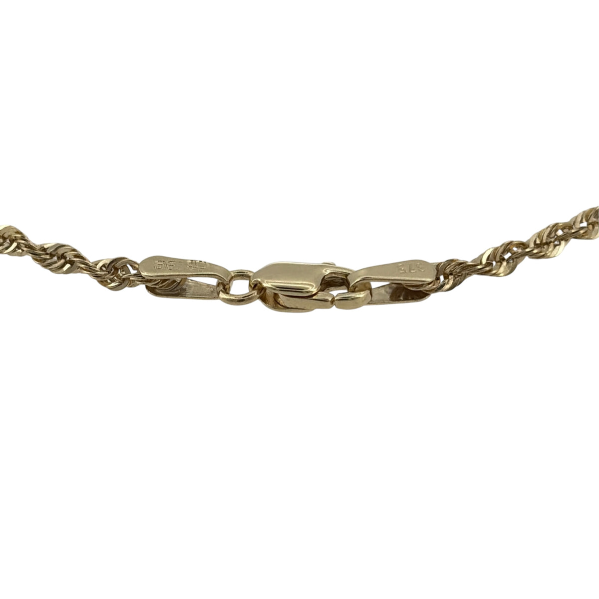 This pre-owned 9ct yellow gold rope bracelet is a classic design, featuring twisted links that create its distinctive rope-style appearance.
Design: Featuring a traditional rope link design, this bracelet has a twisted profile finished in warm 9ct yellow gold.
Material: Made from 9-carat yellow gold.
Bracelet Detail: The rope links measure approximately 2mm wide.
Size & Weight: Bracelet measures approximately 7 inches long. Total weight 1 gram.
