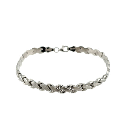 9ct White Gold 7.5" Kiss Link Bracelet