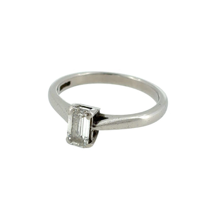 This pre-owned platinum diamond solitaire ring is a timeless design, featuring an emerald cut diamond as the central focus.
Design: Featuring a classic solitaire design, this ring showcases a single emerald cut diamond set within a polished platinum setting.
Material: Made from platinum.
Gemstone Detail: Set with an emerald cut diamond weighing approximately 0.52ct.
Ring Detail: Classic solitaire setting designed to showcase the geometric emerald cut centre diamond.