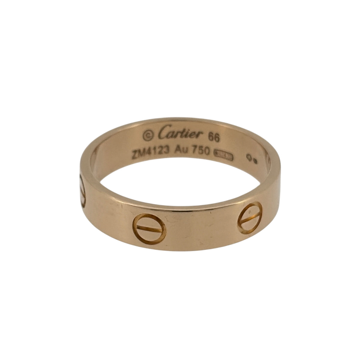 This pre-owned 9ct yellow gold patterned band ring is a classic design, featuring a D-shaped profile with decorative detailing.

Design: Featuring a patterned finish, this ring has a traditional D-shaped band with decorative detailing across the design.
Material: Made from 9-carat yellow gold.
Ring Detail: The D-shaped band measures approximately 6mm wide.
Size &amp; Weight: Ring size Z+3. Total weight 3.80 grams.
