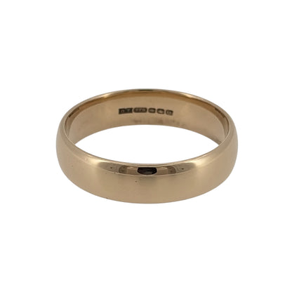 This pre-owned 9ct yellow gold wedding band ring is a timeless design, featuring a classic 6mm wide profile.
Design: Featuring a traditional wedding band design, this ring has a clean and understated finish in warm 9ct yellow gold.
Material: Made from 9-carat yellow gold.
Ring Detail: The band measures approximately 6mm wide.
Size & Weight: Ring size Y to Z. Total weight 6.50 grams.