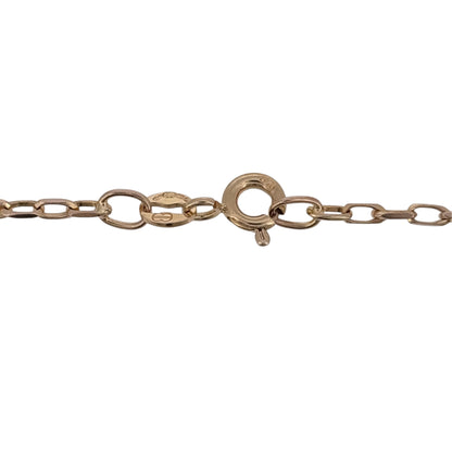 Add a versatile gold chain to your jewellery collection with this pre-owned 9ct yellow gold Belcher chain, featuring classic rounded links and a longer 22-inch length for easy everyday styling.
Design: The chain features the traditional Belcher link, with evenly shaped rounded links creating a simple and timeless design suitable for a variety of looks.
Material: Made from 9-carat yellow gold, the warm gold tone gives the chain a classic finish that pairs easily with other yellow gold jewellery.
