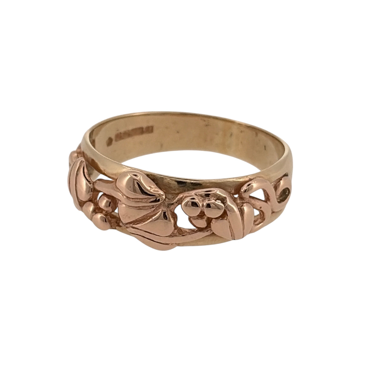 Add a distinctive Welsh-inspired piece to your jewellery collection with this pre-owned 9ct yellow and rose gold Clogau Tree of Life ring, featuring the iconic nature-inspired design in contrasting gold tones.

Design: The ring features Clogau’s recognisable Tree of Life design, with flowing branches creating an intricate pattern across the front of the band.