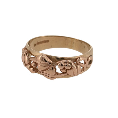 Add a distinctive Welsh-inspired piece to your jewellery collection with this pre-owned 9ct yellow and rose gold Clogau Tree of Life ring, featuring the iconic nature-inspired design in contrasting gold tones.

Design: The ring features Clogau’s recognisable Tree of Life design, with flowing branches creating an intricate pattern across the front of the band.