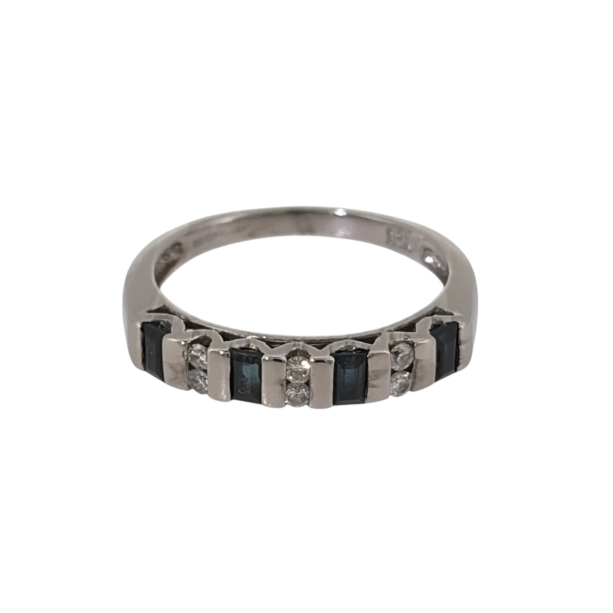 9ct White Gold Diamond & Sapphire Band Ring