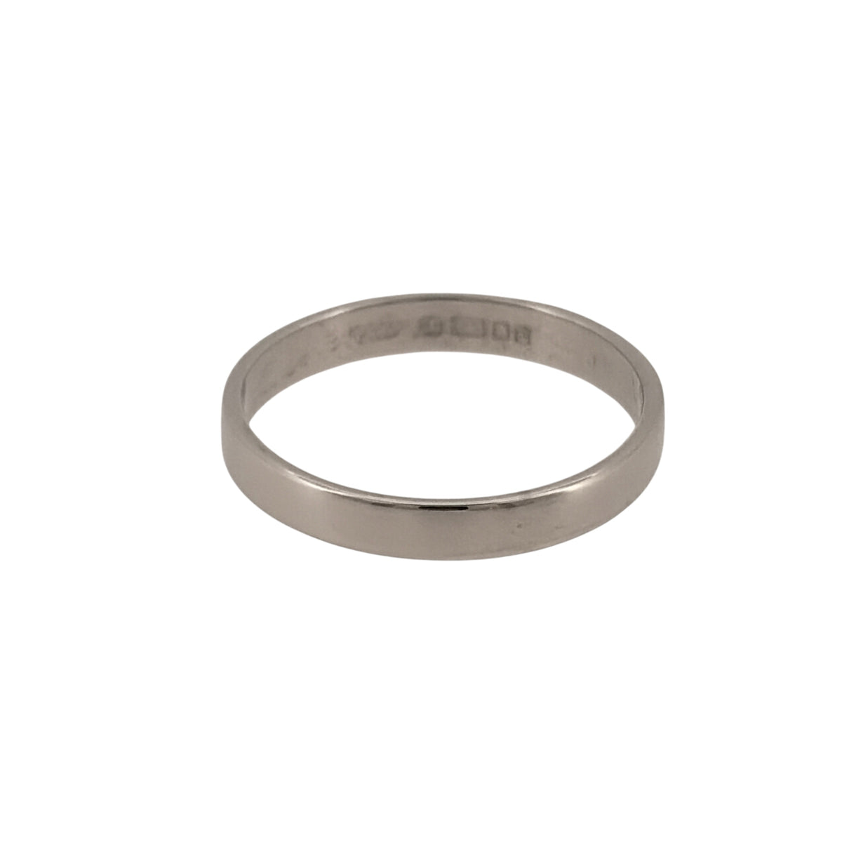 Choose a timeless symbol of commitment with this pre-owned 9ct white gold wedding band ring, featuring a classic 3mm width and a simple, versatile design for everyday wear.

Design: The ring features a traditional plain wedding band design with a clean profile, making it easy to wear alone or alongside an engagement ring.
Material: Made from 9-carat white gold, the bright finish gives the band a classic and understated appearance that pairs easily with other white gold jewellery.
