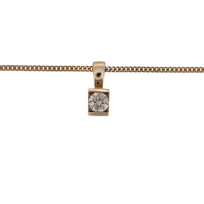 Add timeless diamond detail to your jewellery collection with this pre-owned 9ct yellow gold solitaire pendant necklace, featuring an approximately 0.25ct brilliant-cut diamond in a distinctive tension-style setting.

Design: The pendant features a classic solitaire design with a tension-style setting, allowing the brilliant-cut diamond to form the main focal point of the necklace.