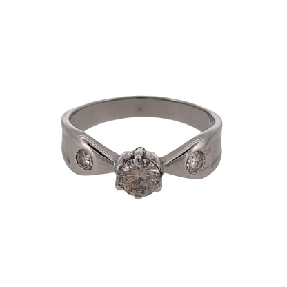14ct White Gold & Diamond Solitaire Ring