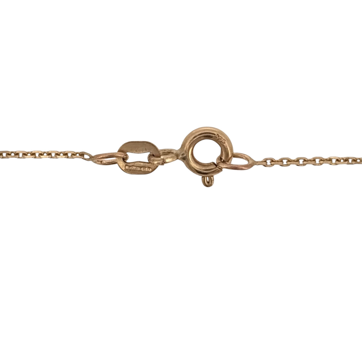 Add a delicate gold chain to your jewellery collection with this pre-owned 9ct yellow gold trace chain, featuring a fine link design and versatile 18-inch length.

Design: The chain features a classic trace link design, with fine interlocking links creating a simple and understated appearance.
Material: Made from 9-carat yellow gold, the warm gold tone gives the chain a timeless and versatile finish.