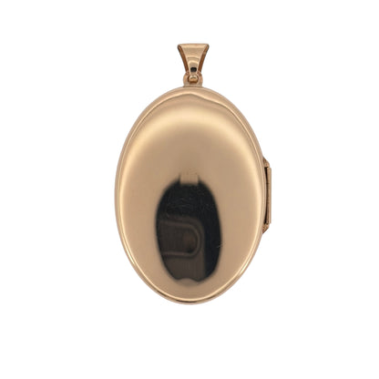 Add a traditional statement piece to your jewellery collection with this pre-owned 9ct yellow gold large oval locket, featuring decorative swirl-patterned detailing.

Design: The locket features a large oval shape with a decorative swirl pattern across the design, giving it a detailed and traditional appearance.
Material: Made from 9-carat yellow gold, the warm gold tone complements the patterned finish and classic locket style.