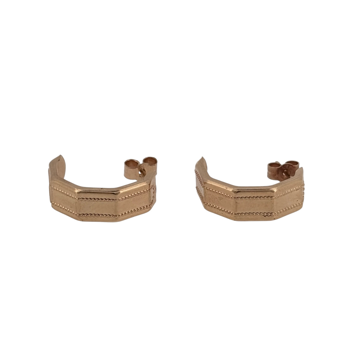 Add a geometric gold design to your jewellery collection with these pre-owned 9ct yellow gold hexagon-style half hoop earrings.

Design: The earrings feature a half hoop design with a hexagon-style shape, creating a distinctive geometric alternative to traditional rounded hoops.
Material: Made from 9-carat yellow gold, the warm gold tone gives the earrings a classic and versatile finish.
Earring Detail: Each half hoop measures approximately 15mm long, creating a neat yet noticeable profile when worn.