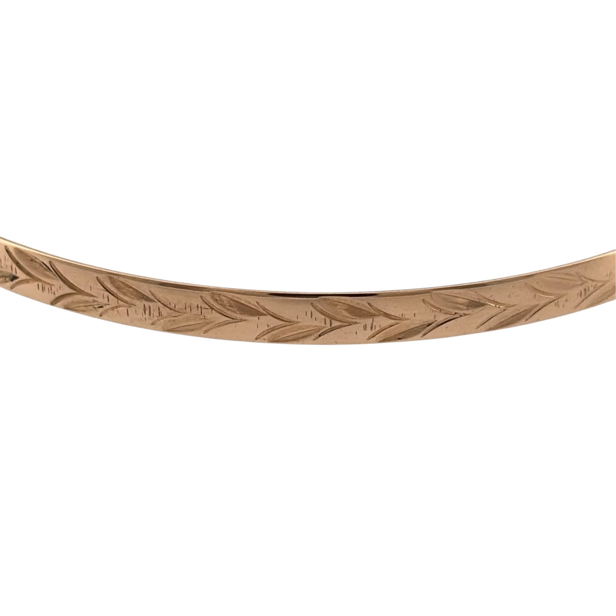 Add a classic gold piece to your jewellery collection with this pre-owned 9ct yellow solid gold patterned bangle, featuring decorative detailing across the design.

Design: The bangle features a traditional solid profile with patterned detailing, creating a decorative alternative to a plain gold bangle.
Material: Made from solid 9-carat yellow gold, the warm gold tone highlights the patterned finish and gives the bangle a timeless appearance.