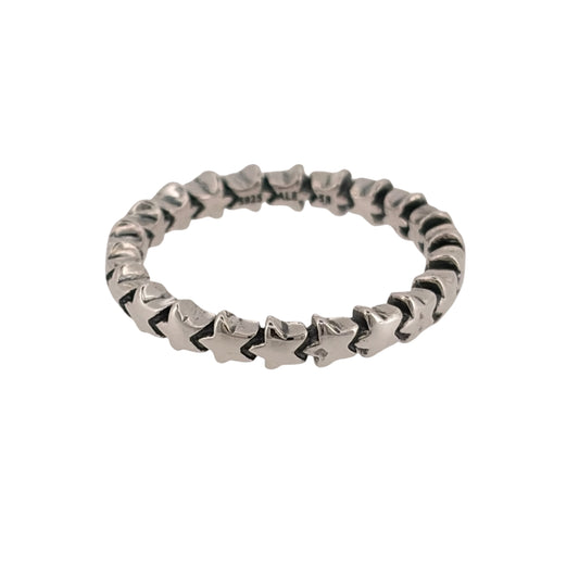 Add a delicate piece to your jewellery collection with this pre-owned 925 sterling silver Pandora star band ring, featuring a charming star design.

Design: The ring features a slim band decorated with star detailing, creating a simple yet distinctive appearance suitable for everyday wear.
Material: Made from 925 sterling silver, with a classic silver finish.