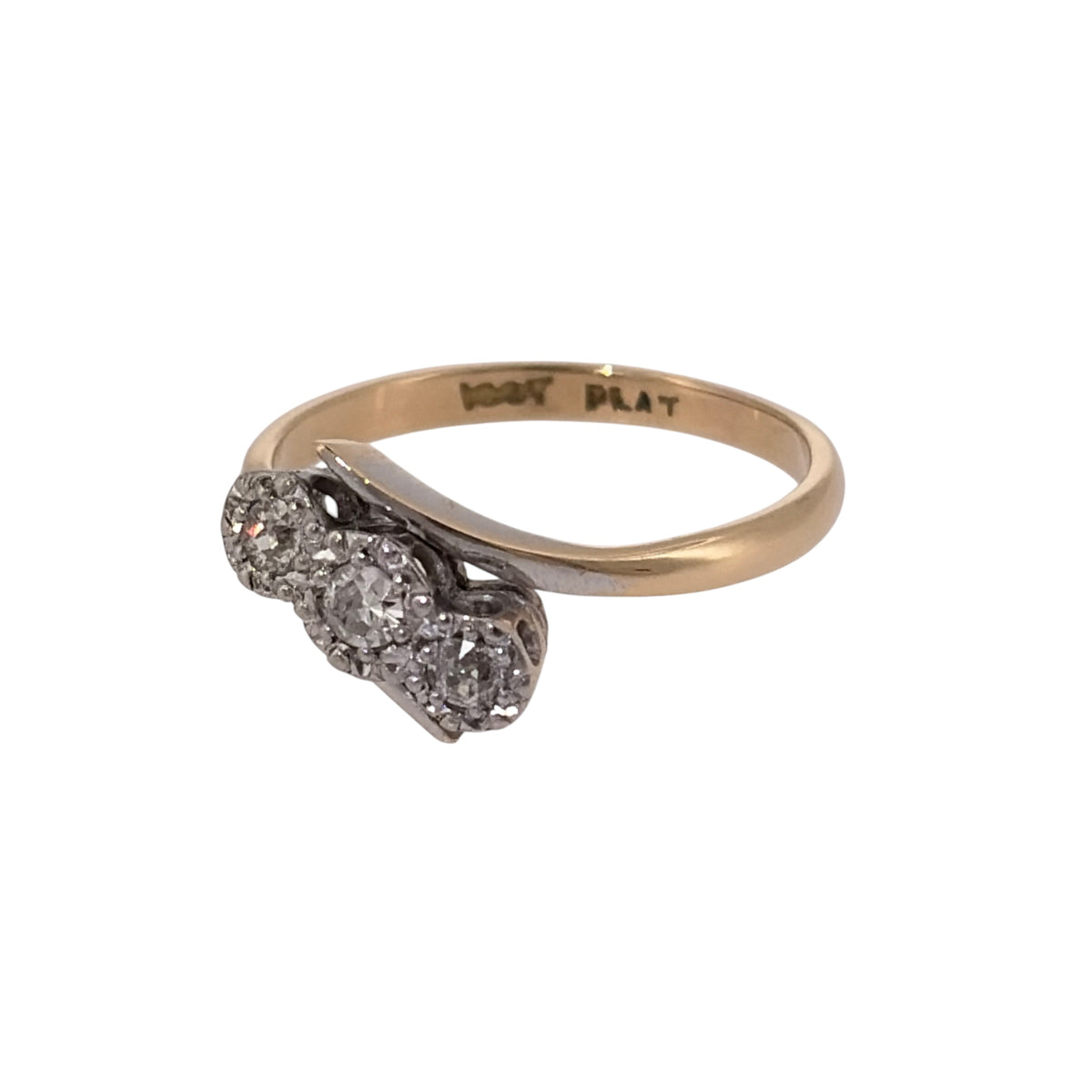 Add an elegant piece to your jewellery collection with this pre-owned 18ct yellow gold and platinum diamond trilogy twist ring, featuring three diamonds with a combined estimated weight of 0.15ct.

Design: The ring features a classic trilogy design with a decorative twist, combining three diamonds with flowing curves to create a timeless and elegant appearance.
Material: Made from 18ct yellow gold and platinum, combining the warm tones of yellow gold with the naturally white finish of platinum.
