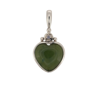 Add a colourful touch to your jewellery collection with this pre-owned 925 sterling silver green and purple heart pendant, featuring a decorative heart-shaped green stone with purple detailing.

Design: The pendant features a heart-shaped design, combining green and purple tones for a distinctive and attractive appearance.
Material: Made from 925 sterling silver, offering a classic silver finish that complements the colourful detailing.