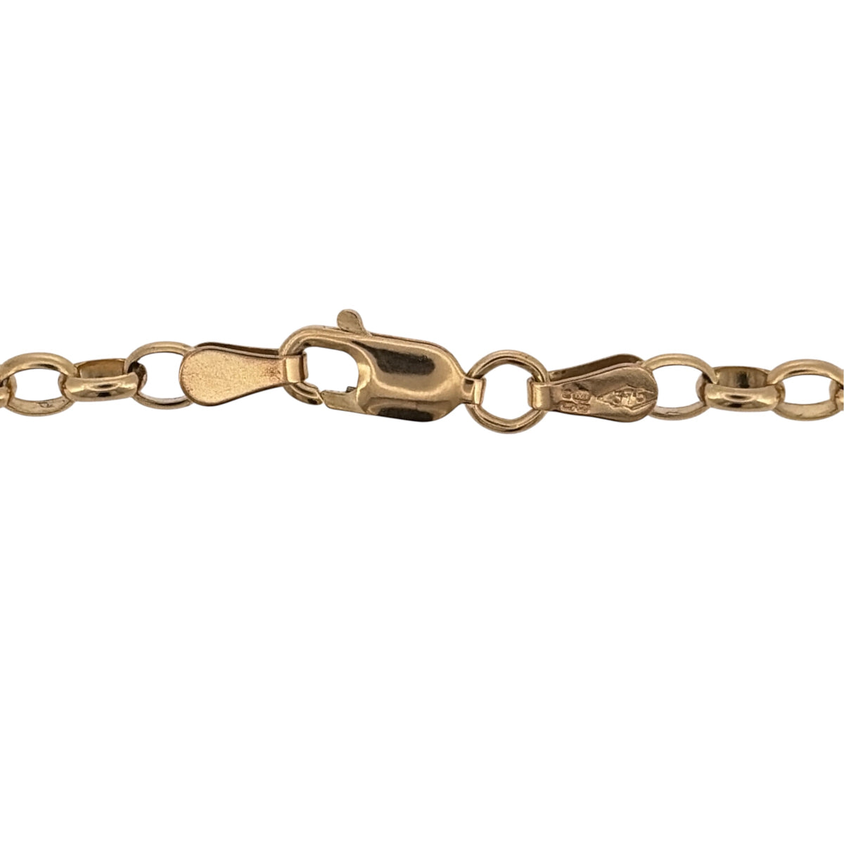 Add a classic piece to your jewellery collection with this pre-owned 9ct yellow gold belcher chain, featuring traditional rounded links and a versatile 19-inch length.

Design: The chain features a classic belcher link design, creating a timeless appearance suitable for everyday wear.
Material: Made from 9ct yellow gold, offering a traditional warm gold finish.
Chain Detail: The belcher links measure approximately 3mm wide, giving the chain a substantial yet versatile appearance.