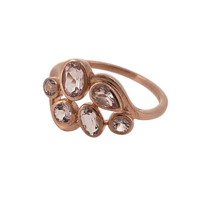 Add a delicate touch of colour to your jewellery collection with this pre-owned 9ct rose gold and morganite bubble style ring, featuring a decorative arrangement of oval and round morganite stones.

Design: The ring features a contemporary bubble-style design, with multiple morganite stones arranged together to create an attractive and distinctive appearance.
Material: Made from 9ct rose gold, offering a warm rose-toned finish that complements the soft pink morganite stones.