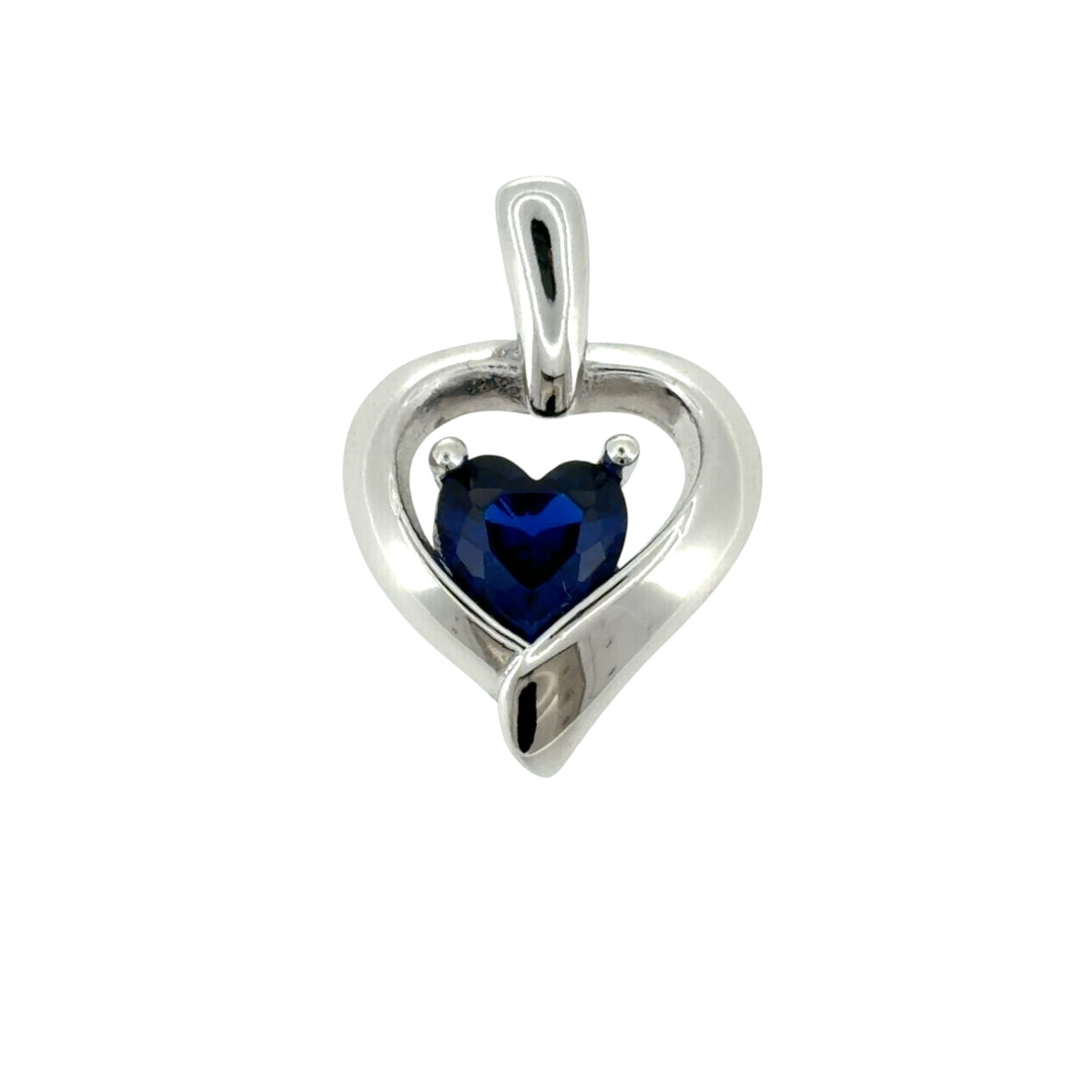 New 925 Silver &amp; Blue Sapphire coloured Stone Heart Pendant with the weight 2.10 grams