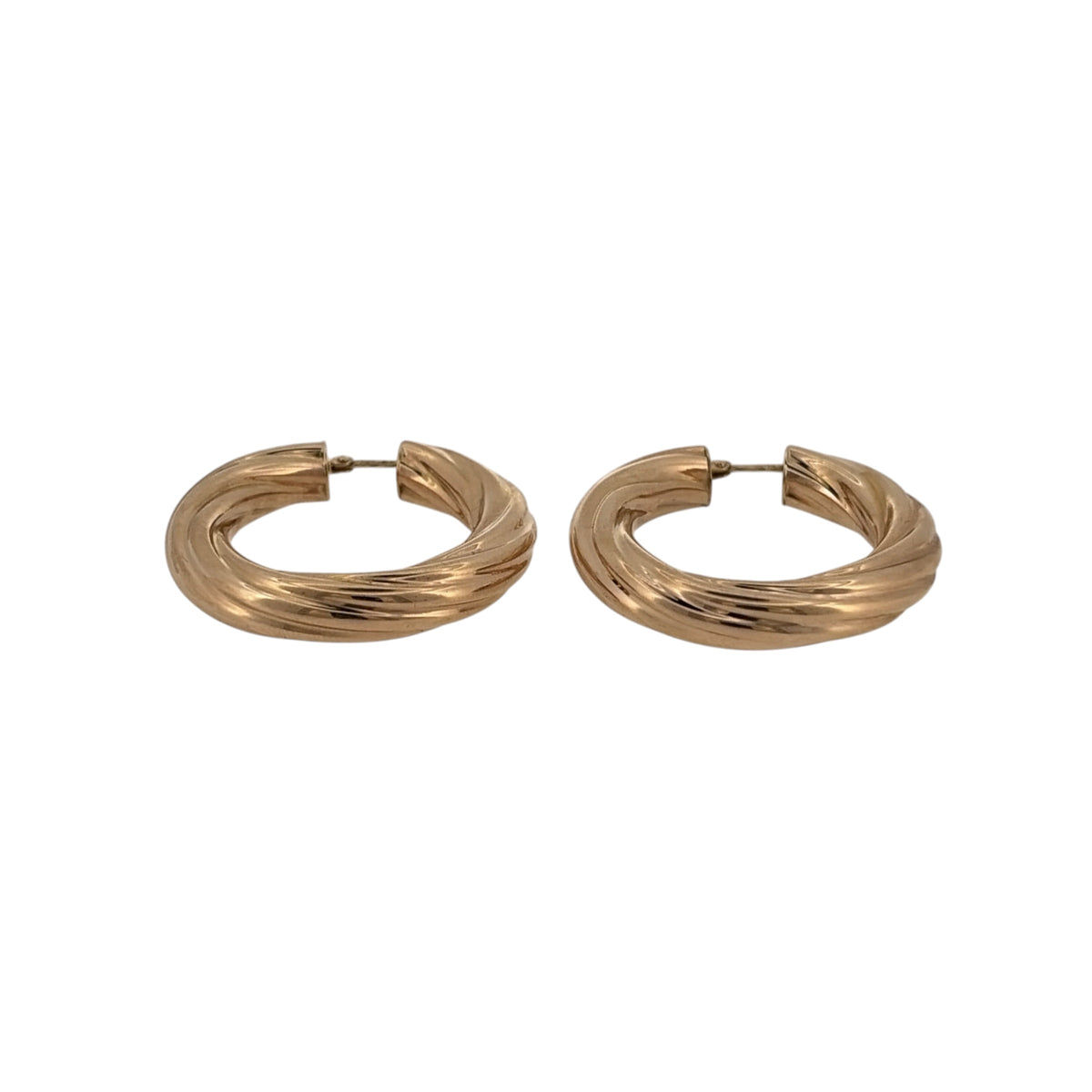 Add a classic statement piece to your jewellery collection with these pre-owned 9ct yellow gold twisted hoop creole earrings, featuring a decorative twisted design and a timeless gold finish.

Design: The earrings feature a traditional round creole hoop design with twisted detailing, creating an attractive and elegant appearance.
Material: Made from 9ct yellow gold, offering a classic warm gold finish.