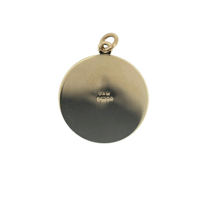 Add a meaningful piece to your jewellery collection with this pre-owned 9ct yellow gold round St Christopher pendant, featuring a traditional design associated with protection and safe travels.

Design: The pendant features a classic round St Christopher design, creating a timeless and sentimental appearance.
Material: Made from 9ct yellow gold, offering a traditional warm gold finish.
Pendant Detail: The round pendant measures approximately 20mm in diameter, with a total length of 25mm including the bail.