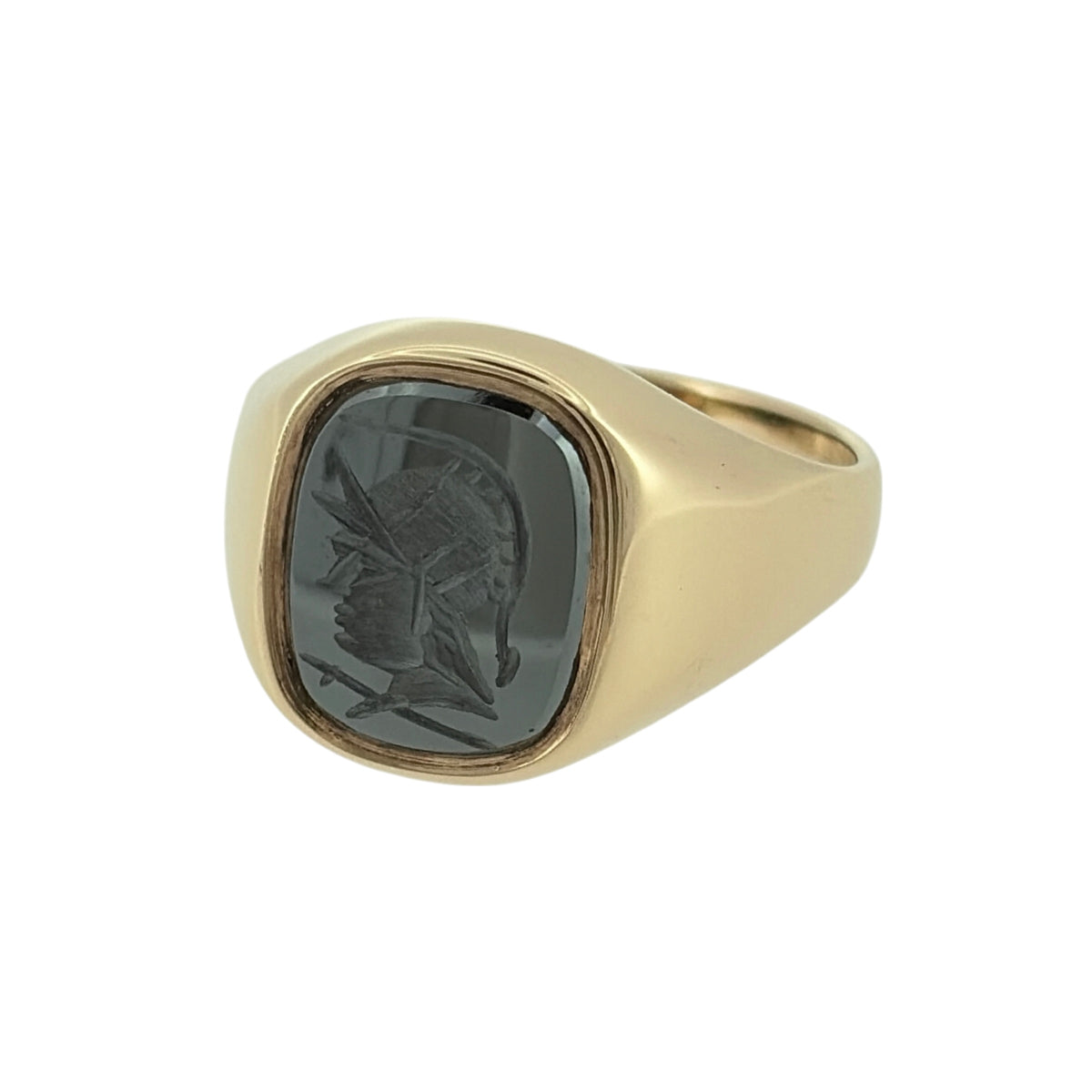 Add a traditional touch to your jewellery collection with this pre-owned 9ct yellow gold and hematite Centurion signet ring, featuring a distinctive rounded rectangular hematite stone in a classic gold design.

Design: The ring features a traditional signet style with a Centurion design, creating a bold and distinctive appearance.
Material: Made from 9ct yellow gold, offering a warm gold finish that contrasts beautifully with the dark tones of the hematite.