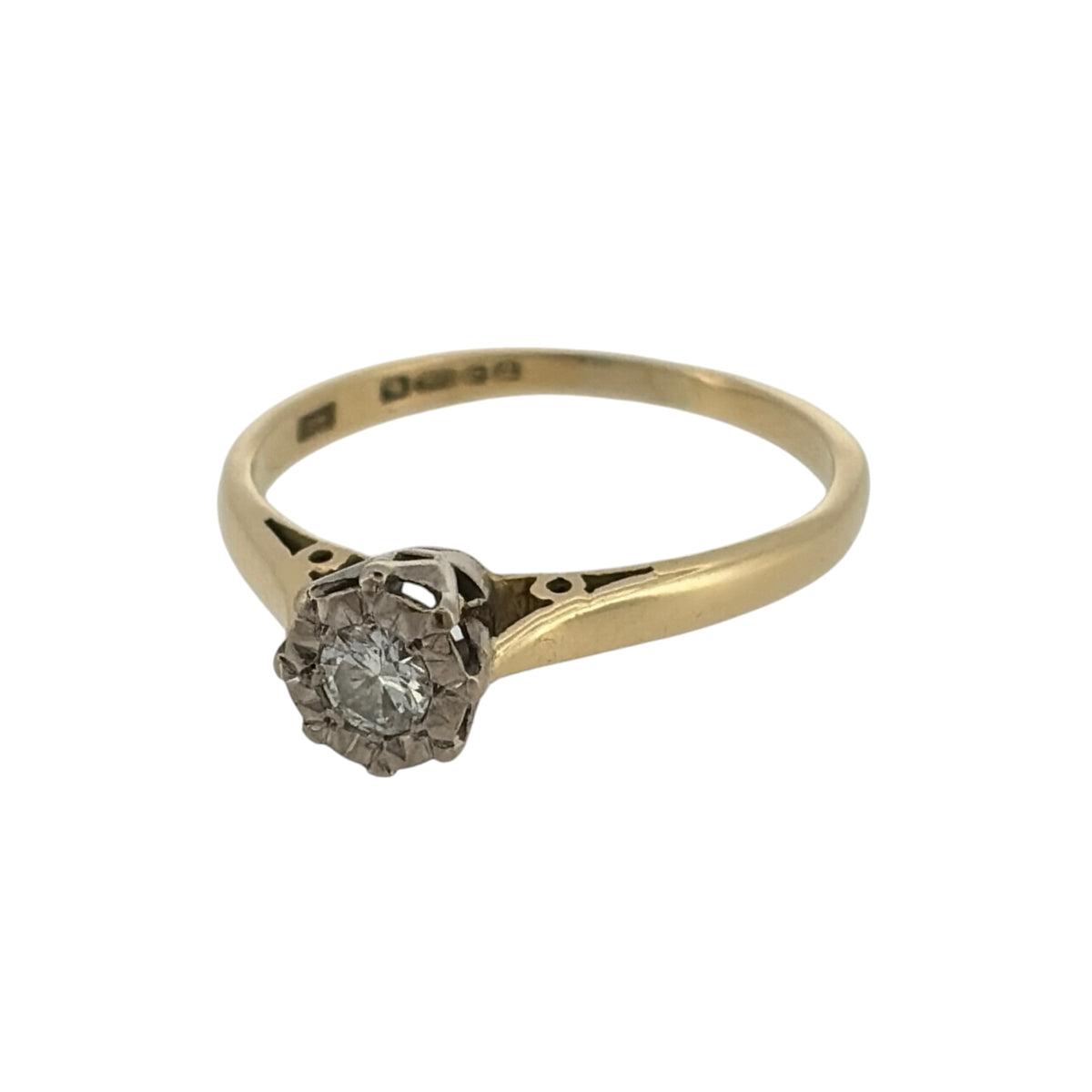 Add a timeless piece to your jewellery collection with this pre-owned 18ct yellow gold and diamond illusion set solitaire ring, featuring a beautiful brilliant cut diamond in a classic gold design.

Design: The ring features a traditional solitaire design with an illusion setting, designed to enhance the appearance of the central diamond.
Material: Made from 18ct yellow gold, offering a classic warm gold finish that complements the diamond.