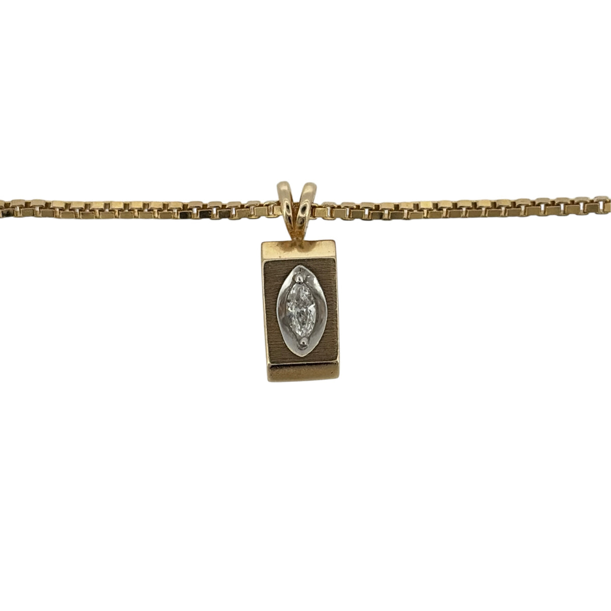 Add an elegant touch to your jewellery collection with this pre-owned 14ct yellow gold and marquise cut diamond rectangular pendant necklace, featuring a decorative diamond pendant suspended from a classic 16-inch box chain.

Design: The necklace features a stylish rectangular-shaped pendant with marquise cut diamond detailing, creating an attractive and timeless appearance.
Material: Made from 14ct yellow gold, offering a traditional warm gold finish that beautifully complements the diamonds.