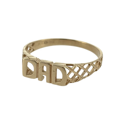 Add a meaningful touch to your jewellery collection with this pre-owned 9ct yellow gold Dad ring, featuring a sentimental design complemented by decorative open basket-style shoulders.

Design: The ring features a classic Dad design across the front of the band, creating a meaningful and distinctive appearance.
Material: Made from 9ct yellow gold, offering a traditional warm gold finish that complements the sentimental design.