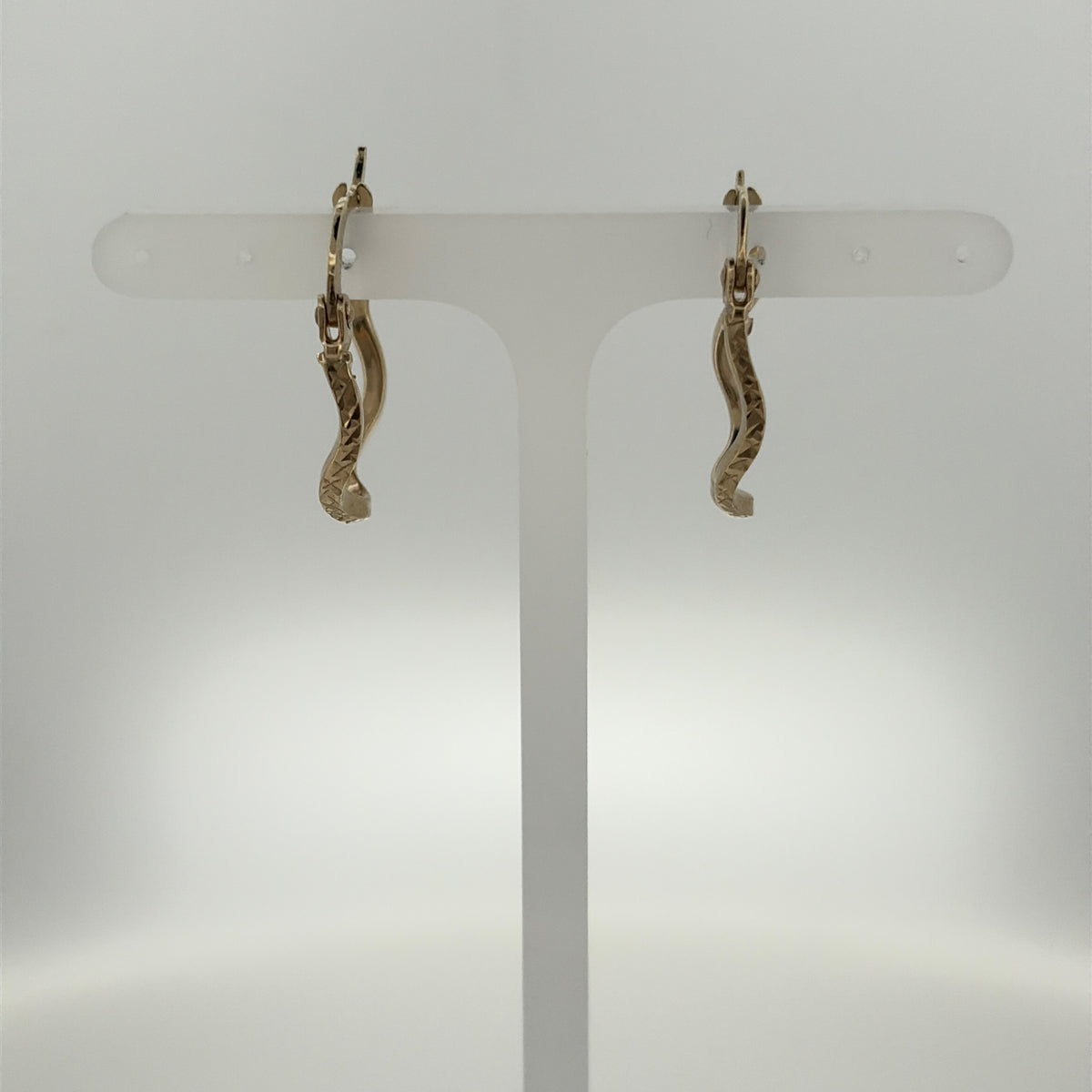 9ct Gold Wavey Hoop Creole Earrings