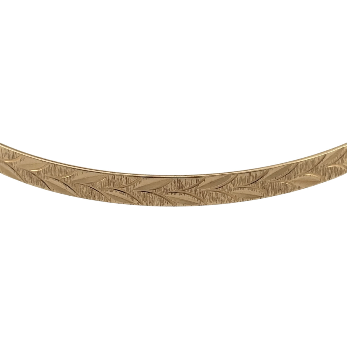 Add a timeless touch to your jewellery collection with this pre-owned 9ct solid yellow gold patterned bangle, featuring decorative detailing in a classic warm gold finish.

Design: The bangle features an elegant patterned design, with decorative detailing creating an attractive and distinctive appearance.
Material: Made from solid 9ct yellow gold, offering a traditional warm gold finish that beautifully complements the patterned design.