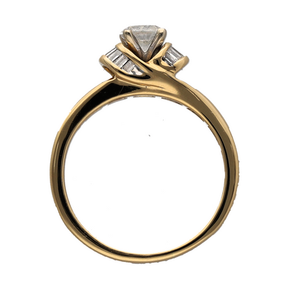 18ct Gold & Diamond Solitaire Ring