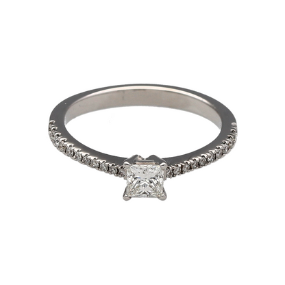 18ct White Gold & Diamond Solitaire Ring