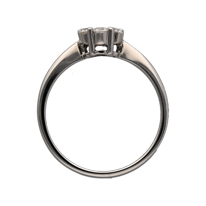 18ct White Gold & Diamond Flower Cluster Ring