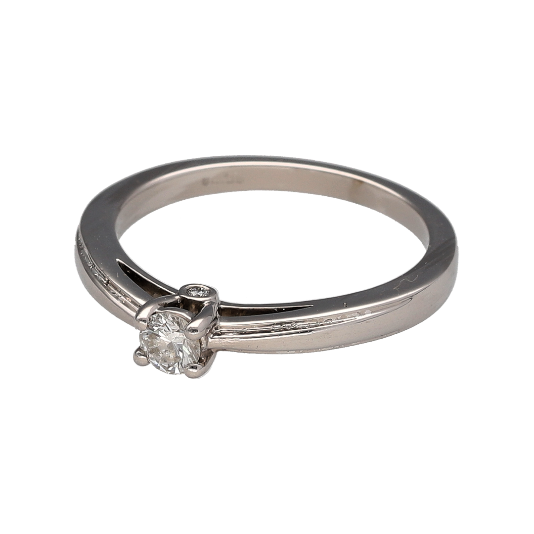 This pre-owned platinum diamond solitaire ring is a timeless design, featuring a brilliant cut diamond as the central focus.

Design: Featuring a classic solitaire design, this ring showcases a single brilliant cut diamond set within a polished platinum setting.
Material: Made from platinum.
Gemstone Detail: Set with a brilliant cut diamond weighing approximately 0.17ct.
Ring Detail: Classic solitaire setting designed to showcase the central diamond.
Size & Weight: Ring size N. Total weight 5.10 grams.