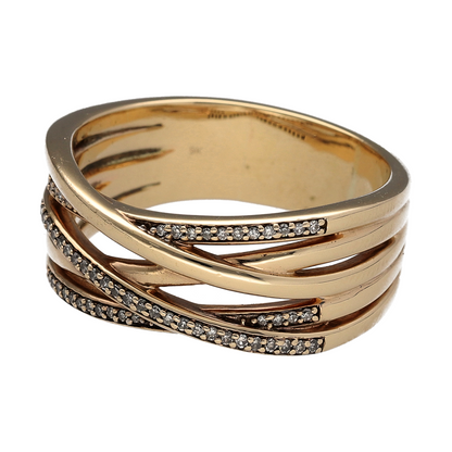 This pre-owned 9ct yellow gold diamond multi-strand overlap wide band ring is a distinctive design, featuring multiple overlapping strands with diamond detailing.

Design: Featuring a multi-strand overlap design, this wide band ring has an interwoven appearance with diamond detailing, finished in warm 9ct yellow gold.
Material: Made from 9-carat yellow gold.
Gemstone Detail: Set with diamonds within the multi-strand design.
Ring Detail: The front of the ring measures approximately 10mm high.