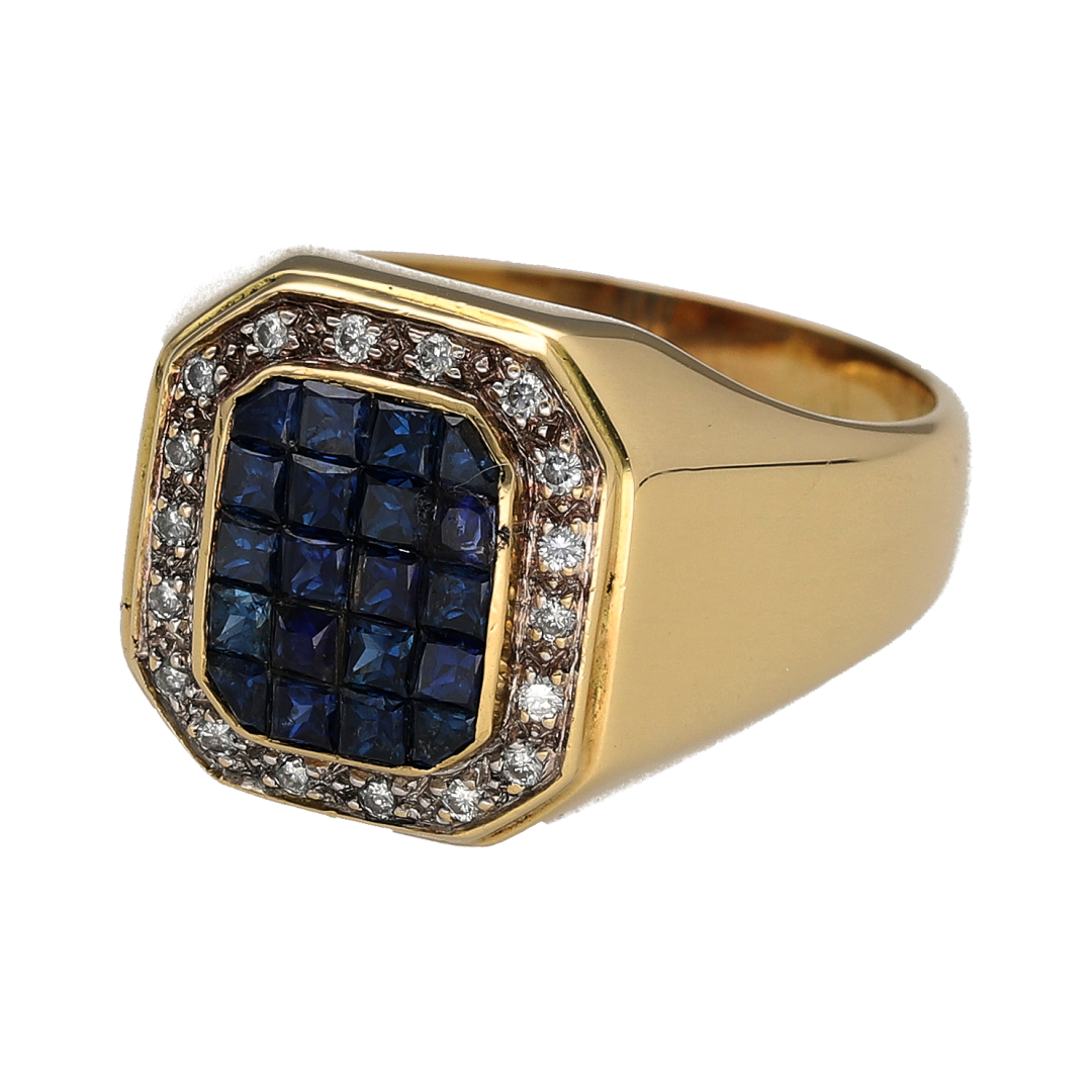 Make a statement with this pre-owned 18ct yellow gold diamond and blue stone signet ring, featuring a bold gemstone design with sapphire-coloured blue stones surrounded by brilliant-cut diamonds.

Design: The ring features a substantial signet-style design with small square blue stones arranged together at the centre, framed by brilliant-cut diamonds around the outer edge.