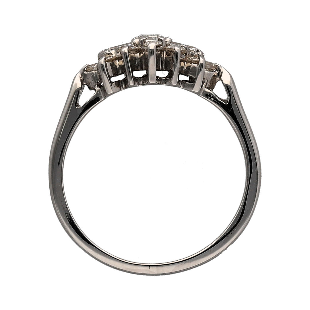 18ct White Gold & Diamond Cluster Ring